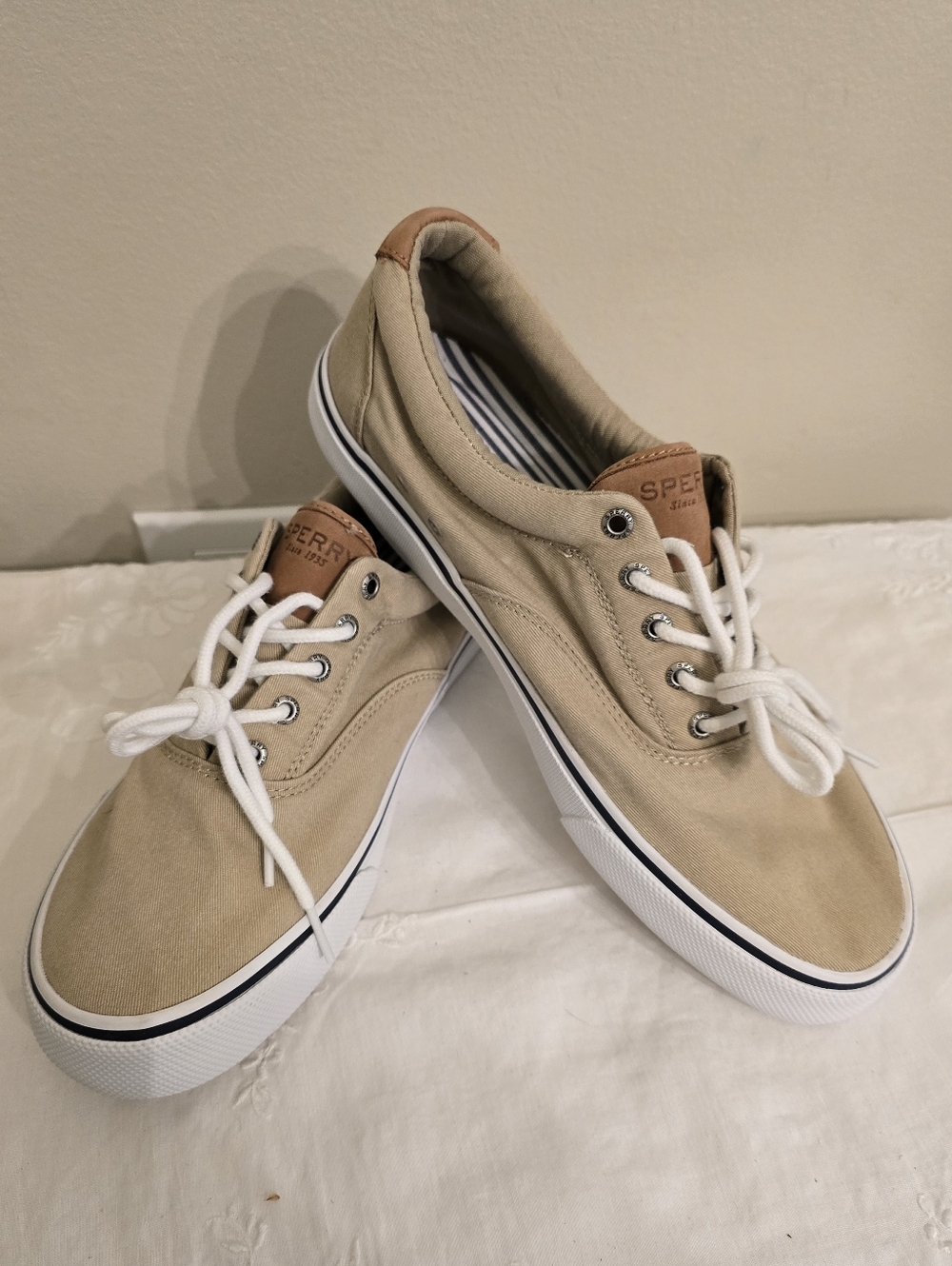 Sperry Men's Striper II CVO Canvas Sneakers in a Salt-Washed Chino Color 11.5